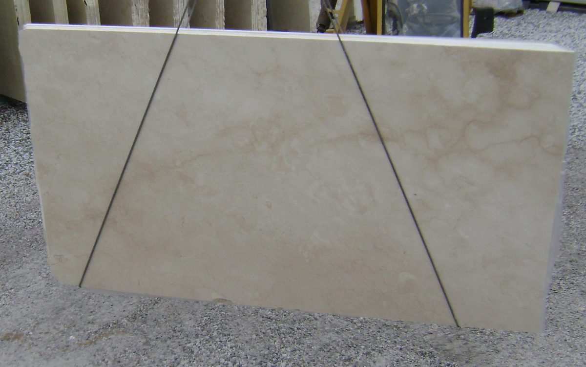 Crema Marfil · Fotografia dall’archivio Marmi di Carrara