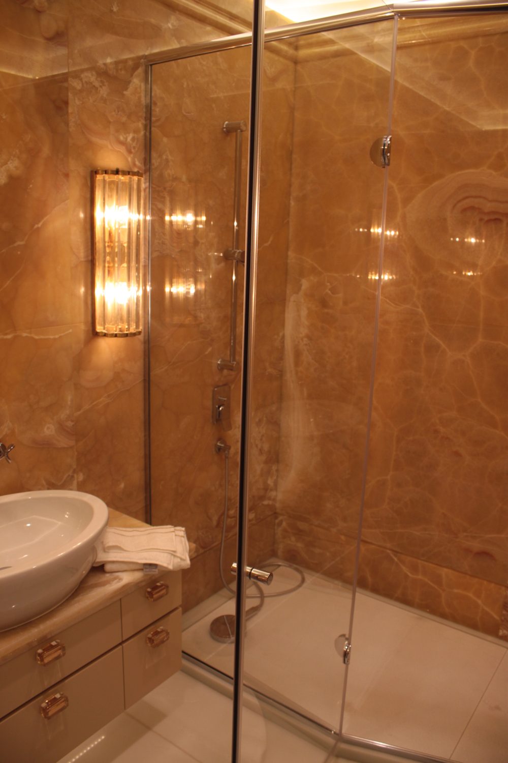 مسكن في مونت كارلو · صورة من أرشيف مارمي دي كارارا